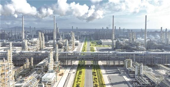 申银优配 “千亿产业新势能”系列之绿色石化篇：从一滴油到万物生 舟山“链”成世界级石化集群